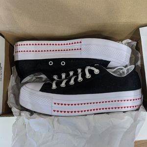 Converse love fearlessly black platform women 7.5